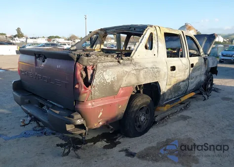 2006 Chevrolet Avalanche 1500 Ls from USA, damaged, VIN 3GNEC12Z26G115080